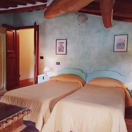 Casale Delle Camelie Capannori