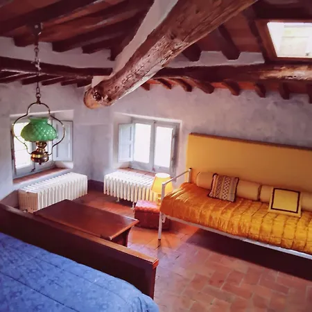 Casale Delle Camelie
